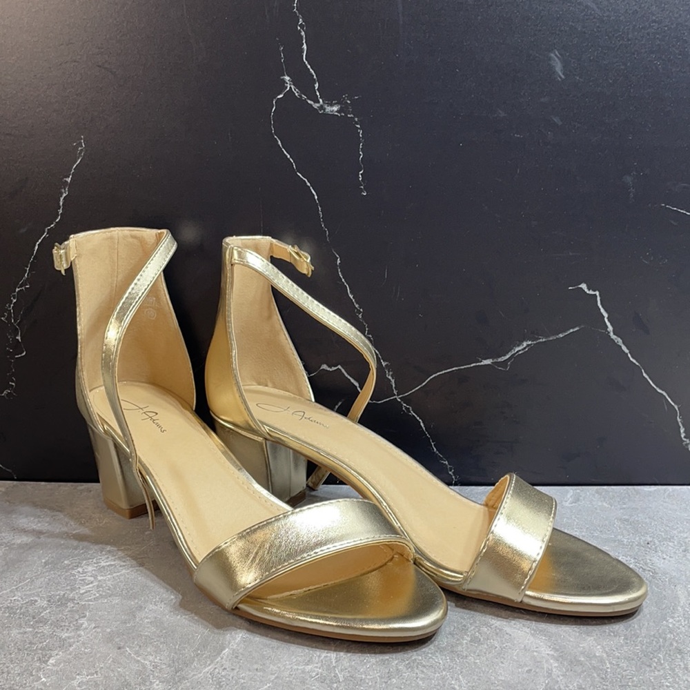 J. Adams Daisy Pump Gold Size 10m